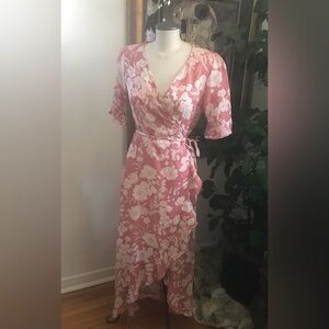 NWT Lulus Floral Pink Wrap Dress - Size Medium